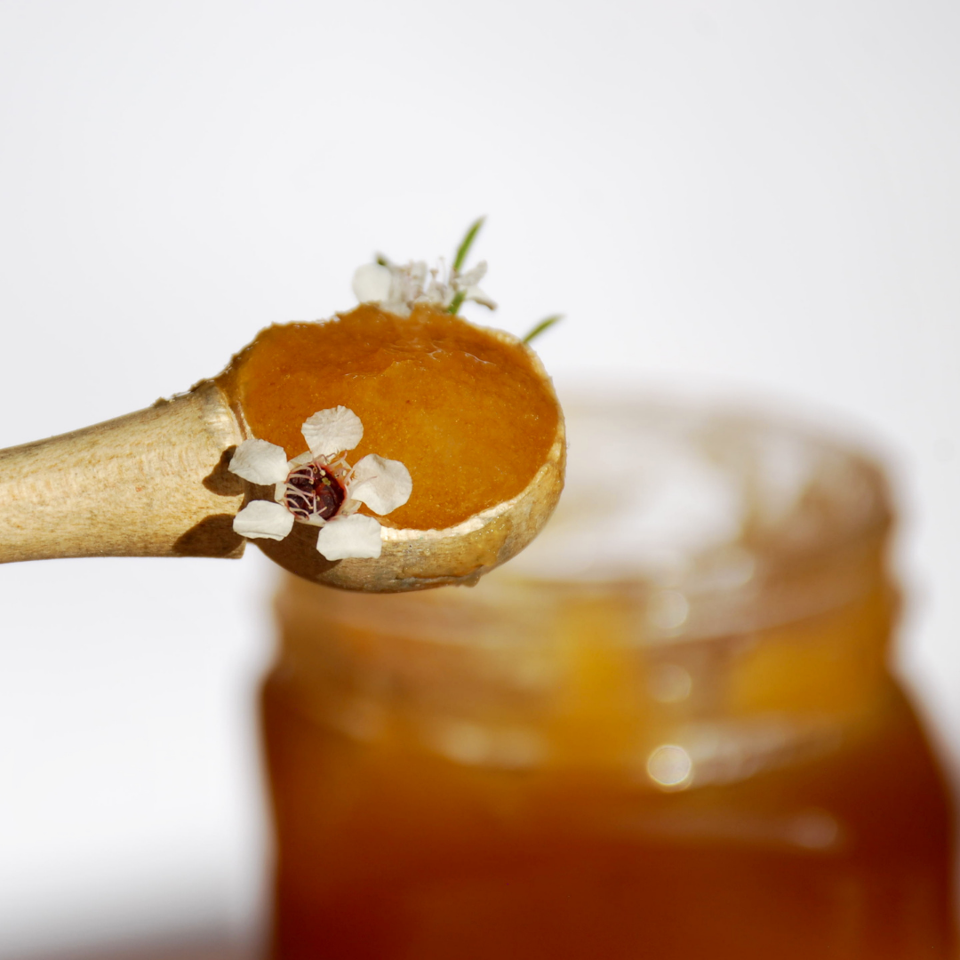 Manuka Honey Skincare Benefits: What It Does for Skin