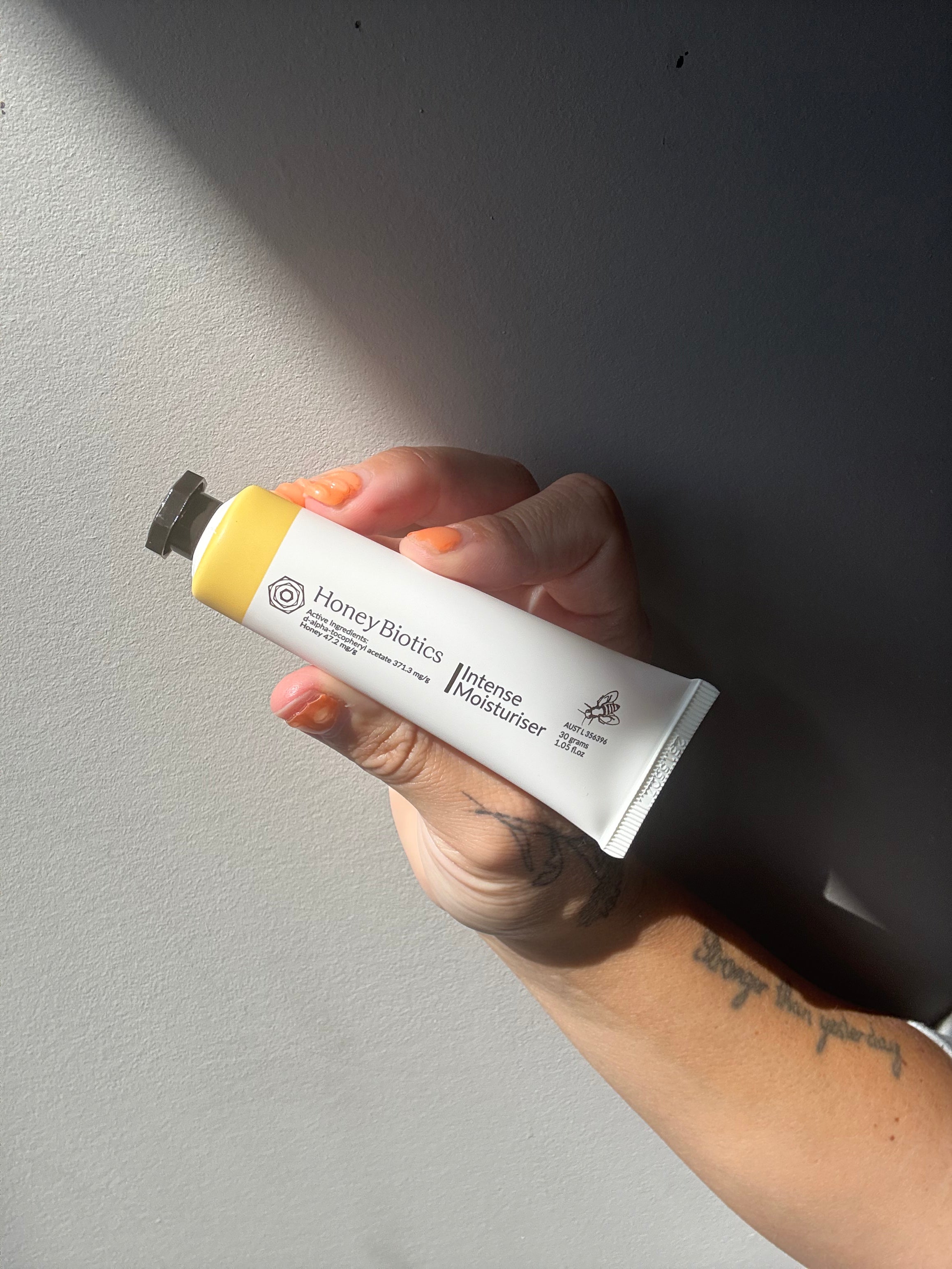 Intense Moistusier B3G2